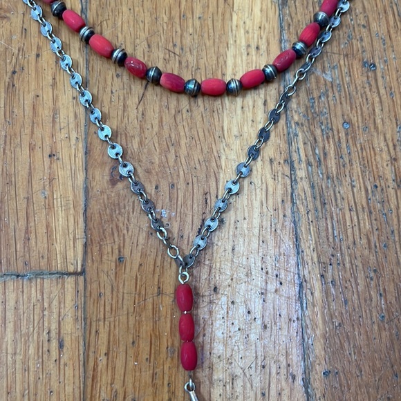 EVINE LIVE 925 silver/red stone necklace and dangle  earrings set w/box - Picture 6 of 9